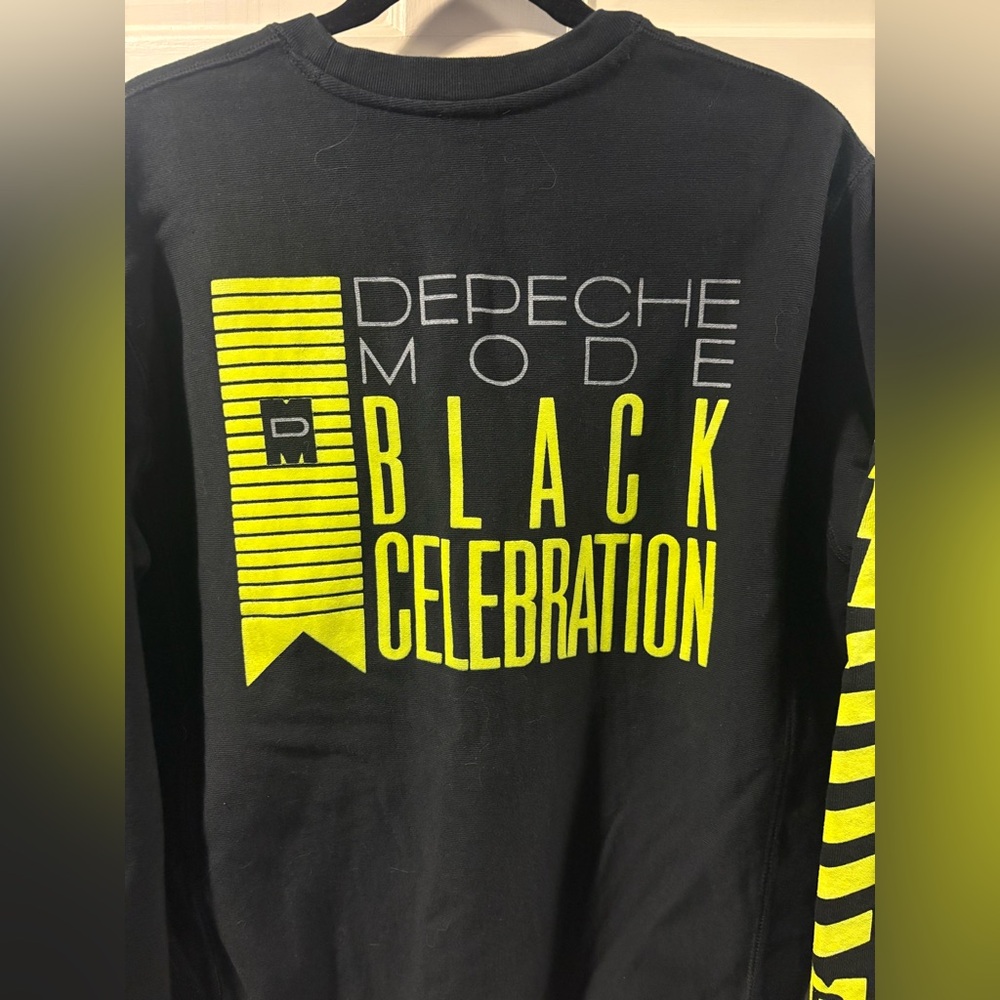 Unofficial Depeche Mode Sweatshirt - Picture 4 of 5
